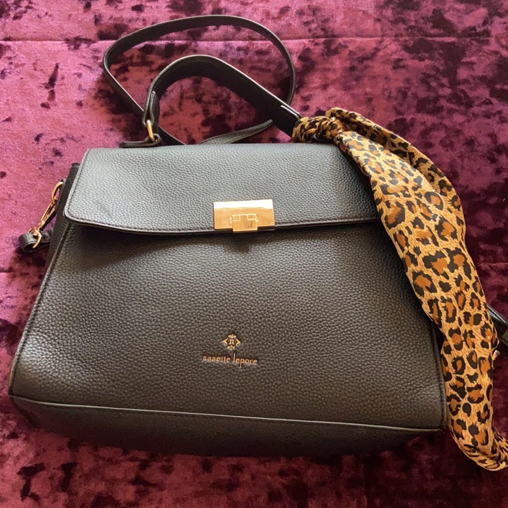 Bags - Picture 2 of 7